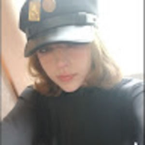 Meet your Posher, Madeline